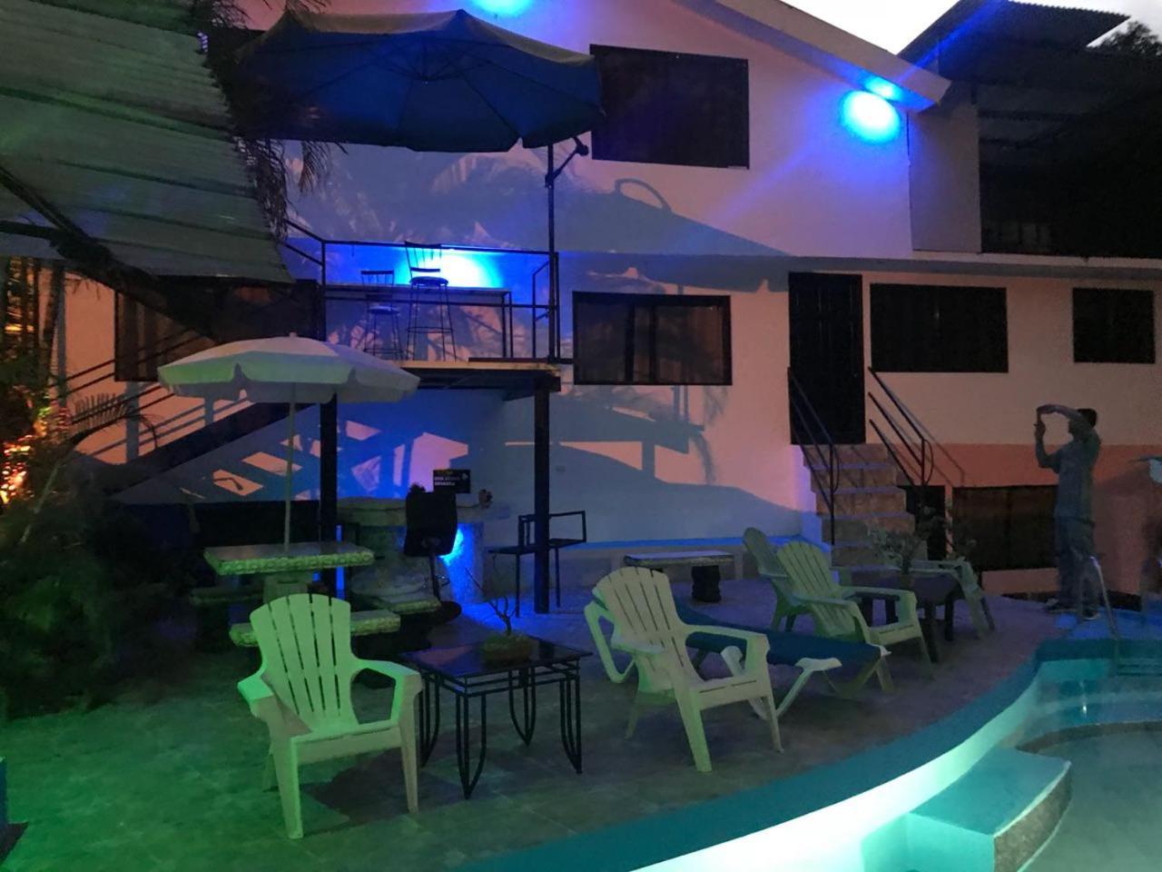 Cabinas Cafe Del Mar Hotel มานูเอล อันโตนิโอ ภายนอก รูปภาพ