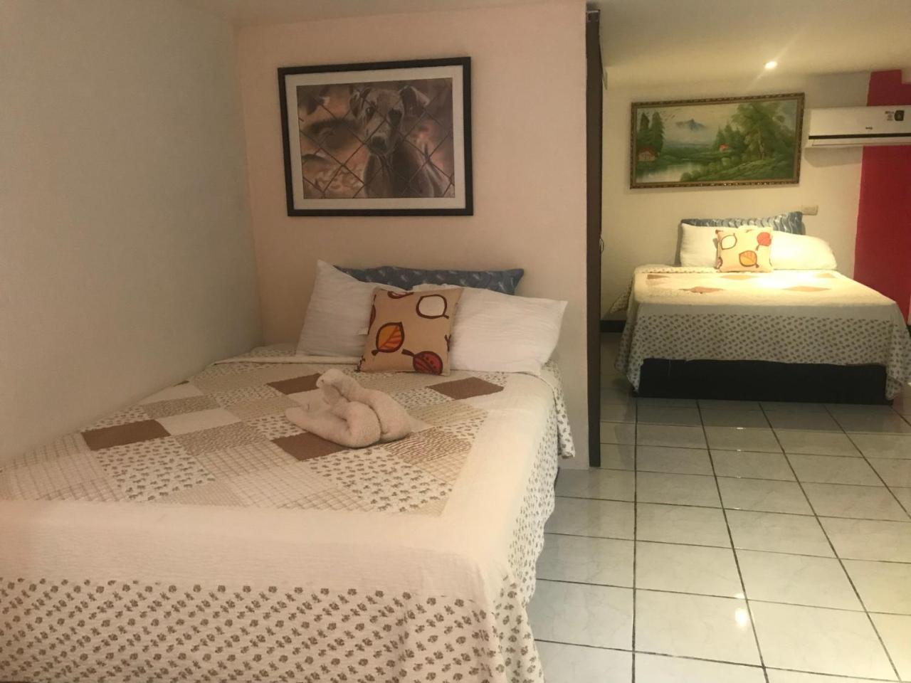 Cabinas Cafe Del Mar Hotel มานูเอล อันโตนิโอ ภายนอก รูปภาพ